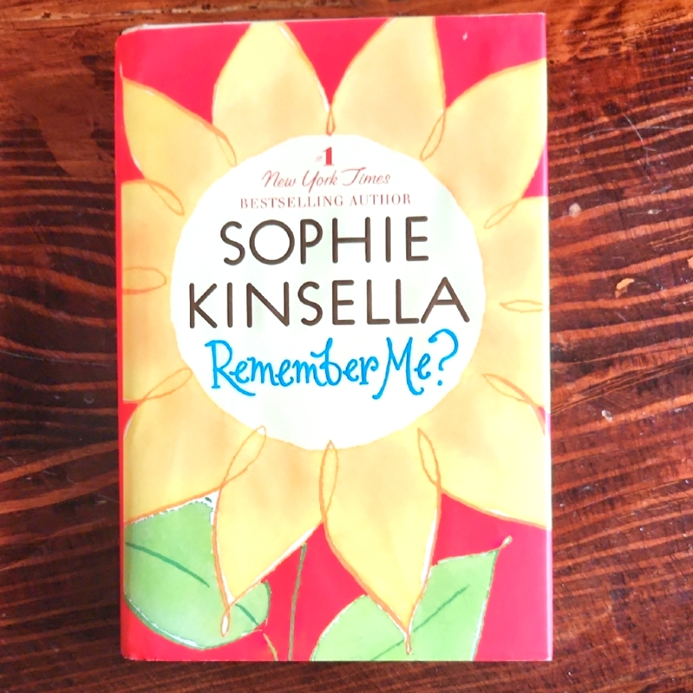 Sophie Kinsella 'Remember Me?' Hard Cover Book w/ Dust Jacket ☆ 2008 1st Edition